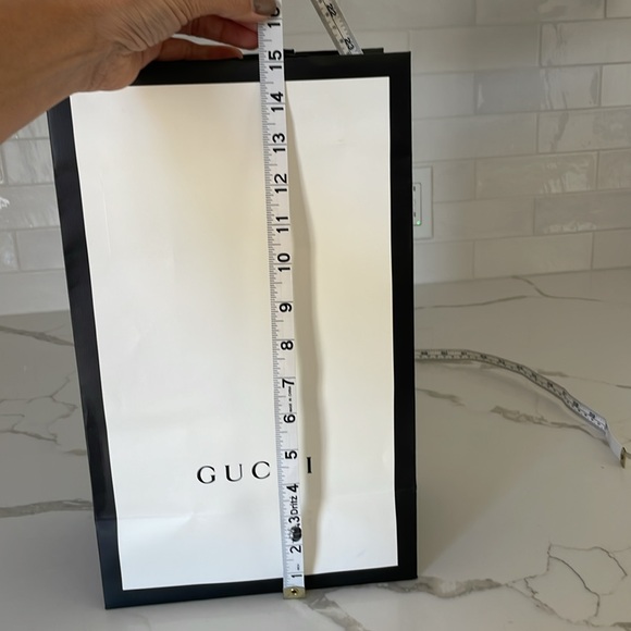 Gucci Black & White Shopping Bag - Picture 9 of 13